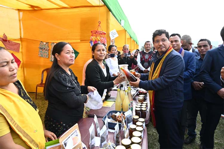 Chief Minister attends FOCUS Programme and SHG Mela at Chokpot on 11.02.2022
