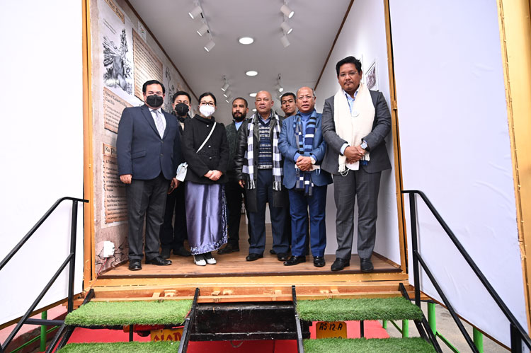 Chief Minister inaugurates several amenities at State Central Library on 22.02.2022