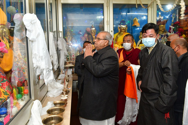 Governor visits Tibetan Buddhist Monastery on 28.02.2022