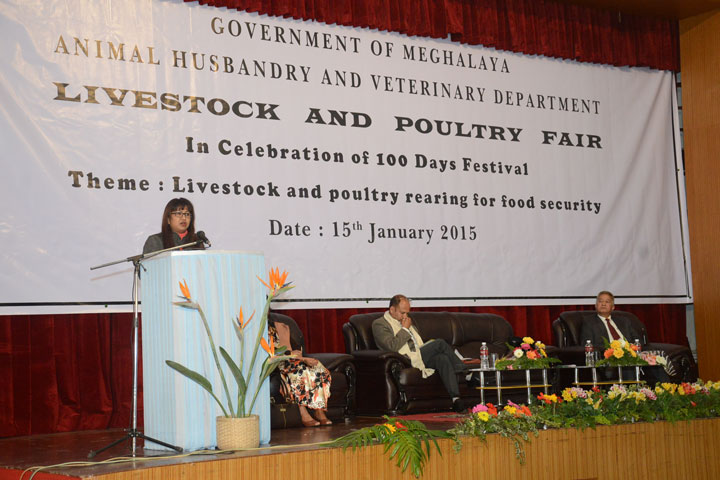 Meghalaya Minister for AH and Veterinary Department, Mrs. Deborah C. Marak speaking as Chief Guest at the Livestock and Poultry Fair