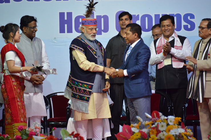 Prime Minster Narendra Modi along with Meghalaya Chief Minister Dr. Mukul Sangma and Chief Ministers and Governors of North Eastern States at Polo Grounds