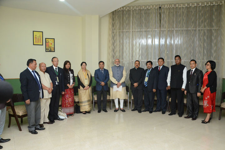 Prime Minister Narendra Modi alongwith Union Minister DONER Dr.Jiitendra Singh, Meghalaya Chief Minister Dr.Mukul Sangma and his cabinet colleagues at the State Convention Centre
