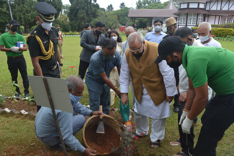 Tree plantation programme held at Raj Bhavan on 28.06.2021